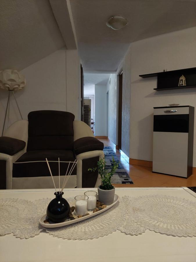 Apartment Em 2 Tuzla Buitenkant foto