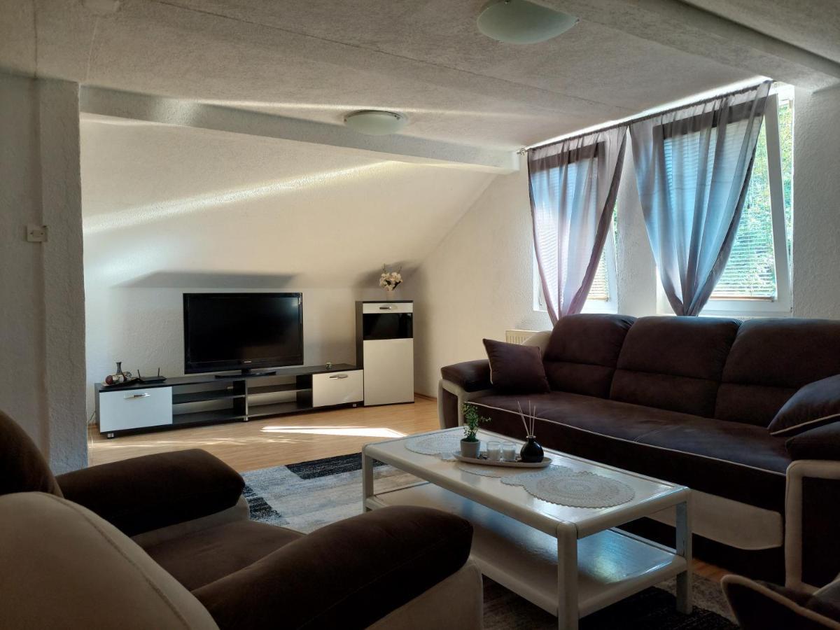 Apartment Em 2 Tuzla Buitenkant foto