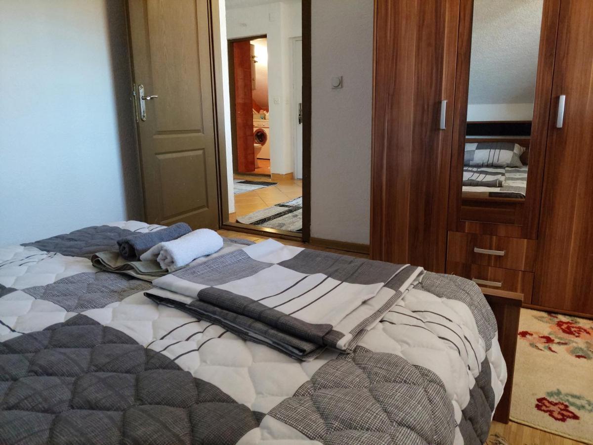 Apartment Em 2 Tuzla Buitenkant foto