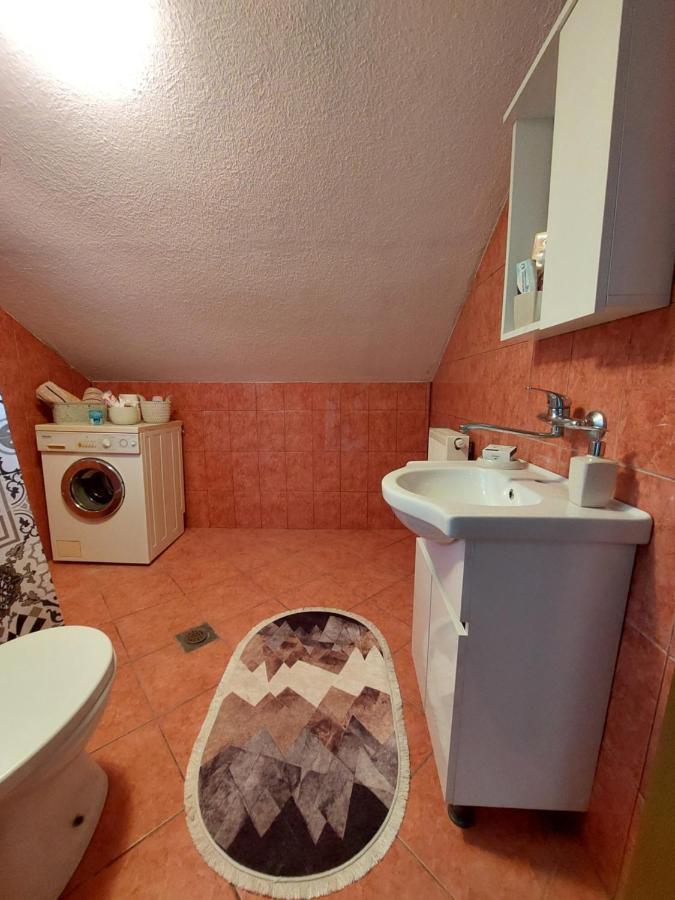 Apartment Em 2 Tuzla Buitenkant foto